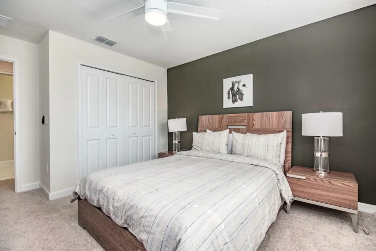 Champions Gate 1592 Apartment Four Corners